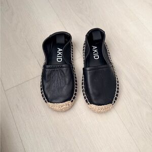 Girls leather espadrilles. Size 8